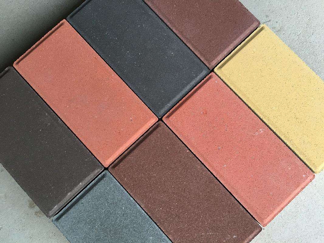 PC仿石磚是新研制成功的綠色環(huán)保建材產(chǎn)品 PC仿石磚是新研制成功的綠色環(huán)保建材產(chǎn)品